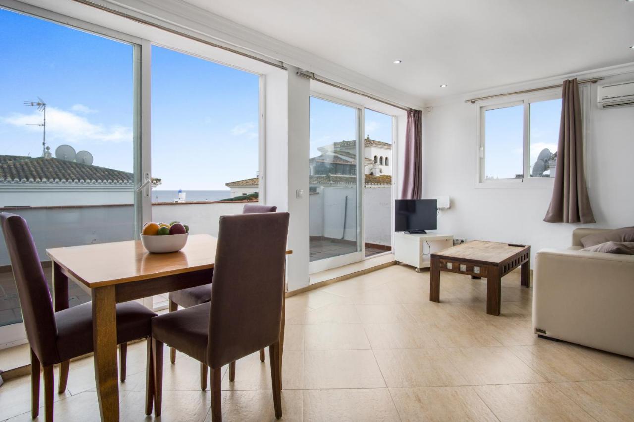 Duquesa Harbour Club Aparthotel マニルバ エクステリア 写真