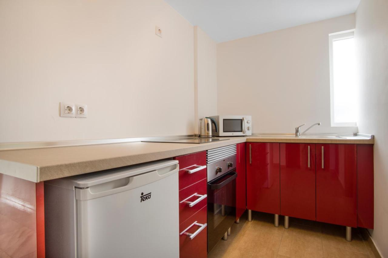 Duquesa Harbour Club Aparthotel マニルバ エクステリア 写真