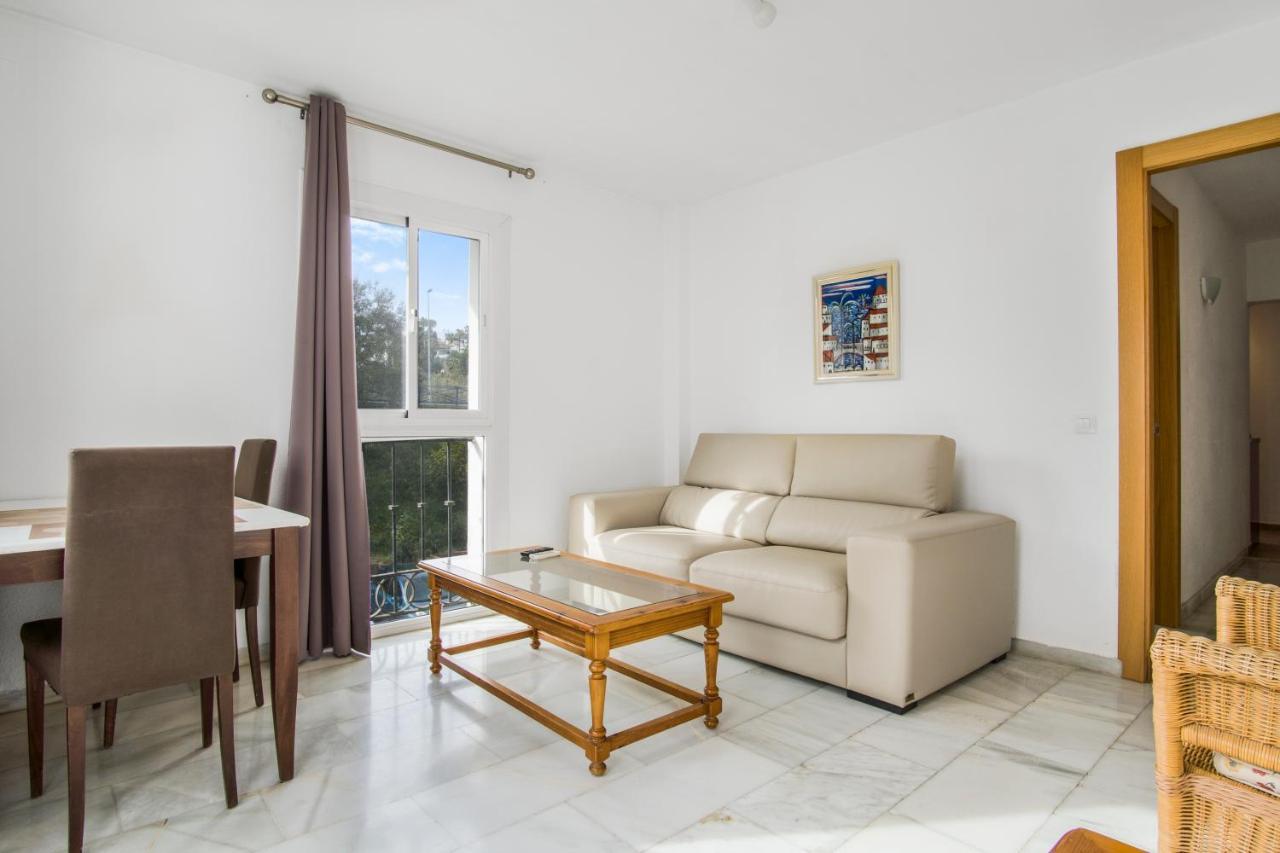 Duquesa Harbour Club Aparthotel マニルバ エクステリア 写真