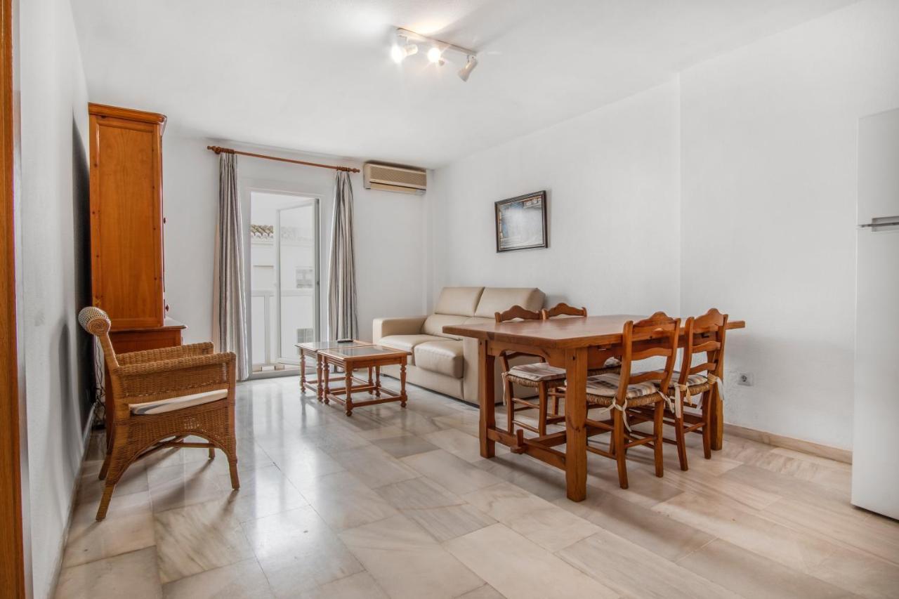 Duquesa Harbour Club Aparthotel マニルバ エクステリア 写真