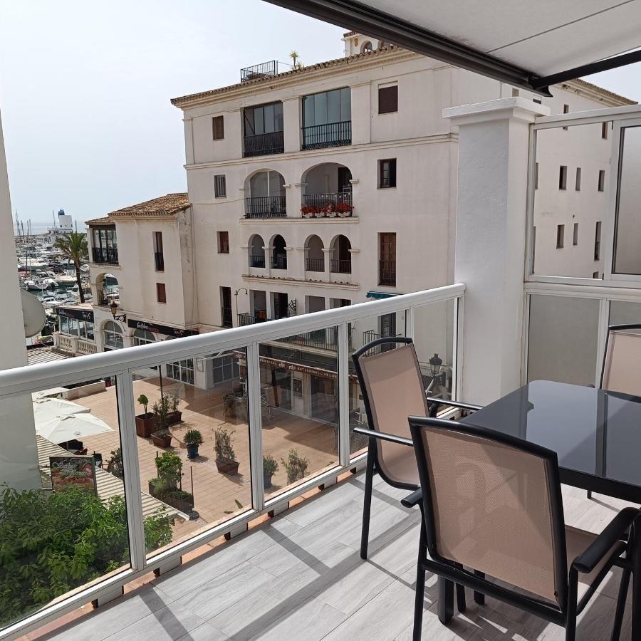 Duquesa Harbour Club Aparthotel マニルバ エクステリア 写真