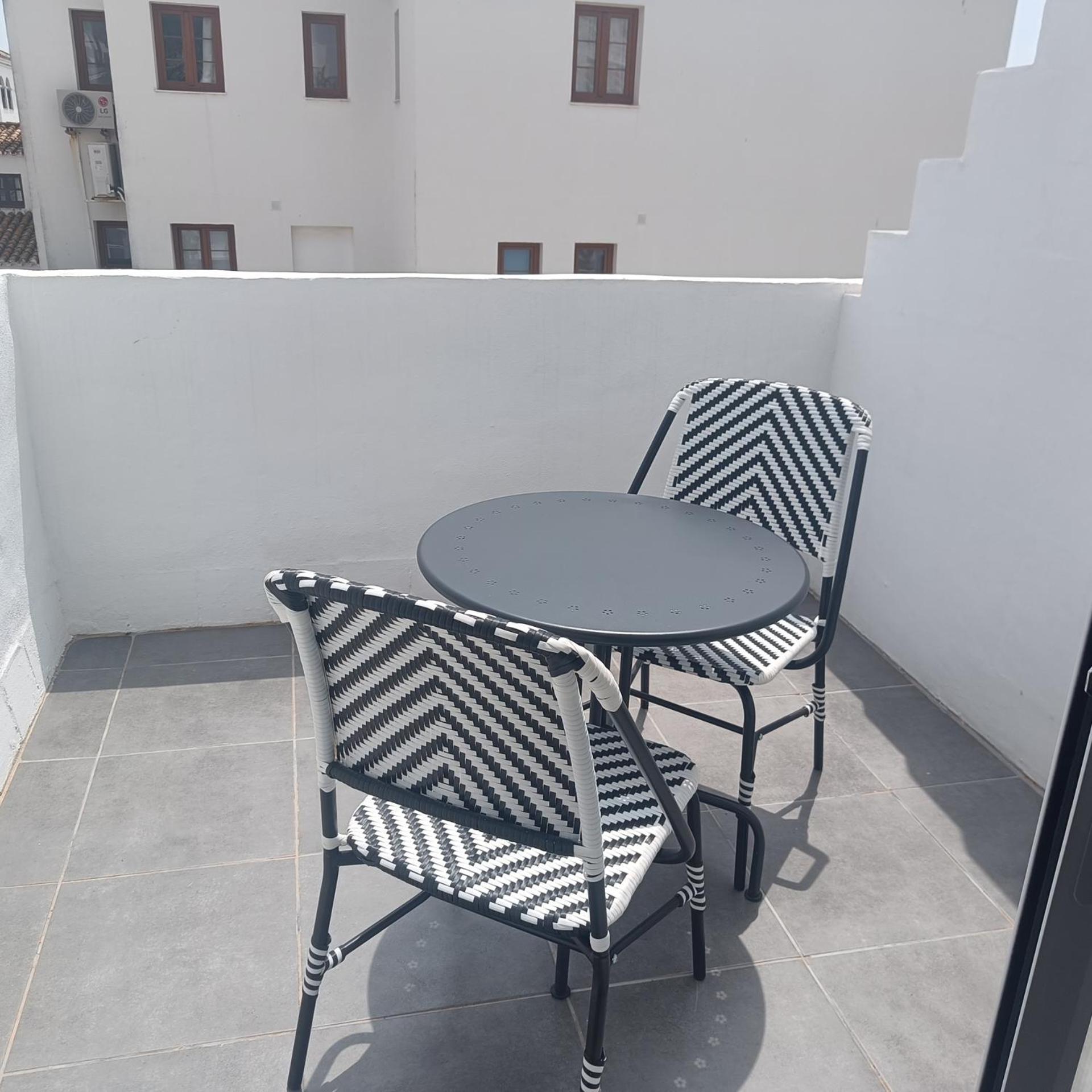 Duquesa Harbour Club Aparthotel マニルバ エクステリア 写真