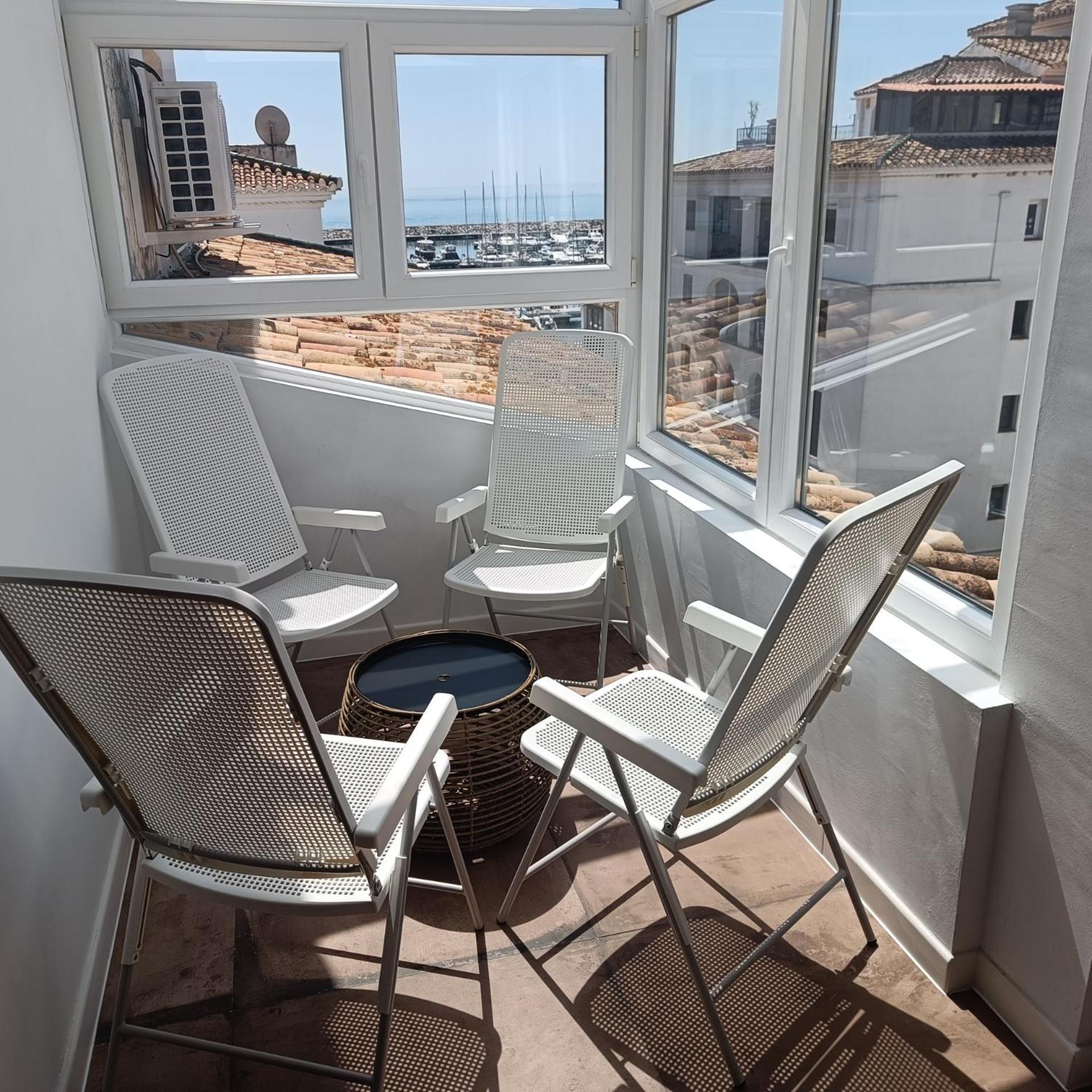 Duquesa Harbour Club Aparthotel マニルバ エクステリア 写真